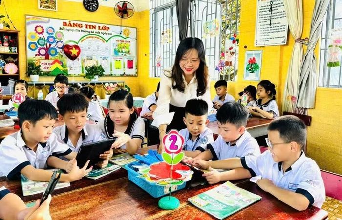 Hoạt động học tập tại Trường Tiểu học Thuận Kiều (phường Đông Hưng Thuận, TPHCM).