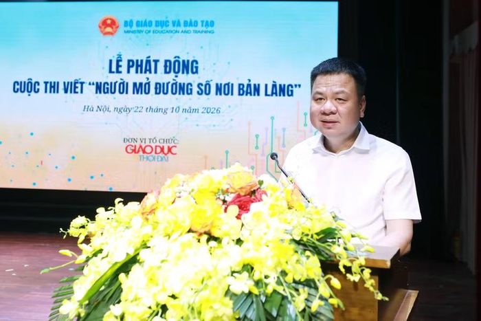 Nhà báo Triệu Ngọc Lâm - Tổng Biên tập Báo Giáo dục và Thời đại, Phó trưởng Ban thường trực Ban tổ chức Cuộc thi phát biểu tại lễ phát động.