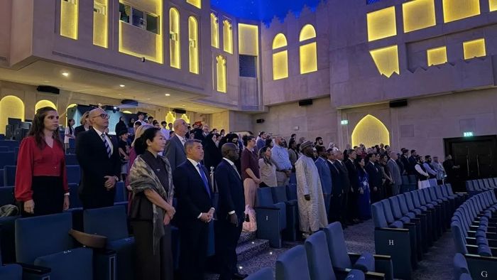 Tổ chức chiếu phim tài liệu “Ngoại giao Hồ Chí Minh” tại Qatar góp phần giúp bạn bè quốc tế hiểu rõ hơn về lịch sử, đất nước, con người Việt Nam. (Nguồn: ĐSQ Việt Nam tại Qatar)