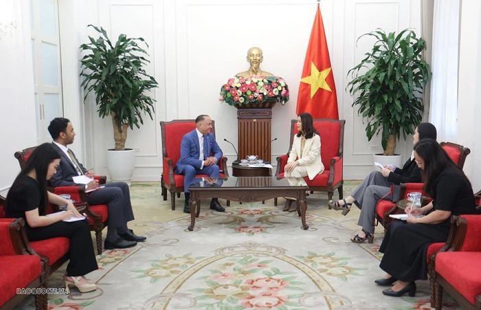 Toàn cảnh buổi tiếp. (Ảnh: Thành Long)