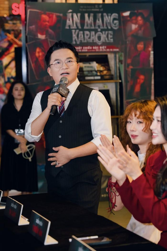  Nghệ sĩ Vân Dung, Thanh Sơn và Đại Nghĩa ở buổi premiere Án mạng karaoke. 