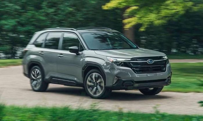 Subaru Forester bản mới nhập Nhật vốn có mức giá cao bậc nhất phân khúc.