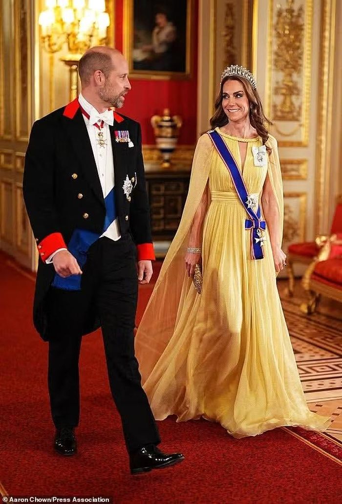 Hoàng gia Anh tổ chức quốc yến đón Quốc vương Oman tại Lâu đài Windsor.