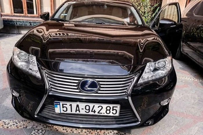 Chiếc Lexus của bà Trương Mỹ Lan tìm được chủ mới sau 4 lần giảm giá (Ảnh: Trung tâm Dịch vụ đấu giá tài sản TPHCM).