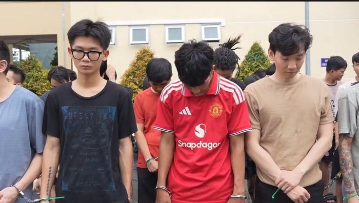 Các đối tượng liên quan đường dây tại cơ quan công an.