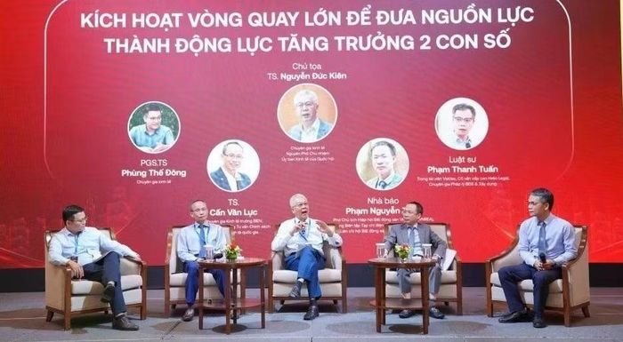 Chuyên gia trao đổi tại hội thảo ngày 22/10.