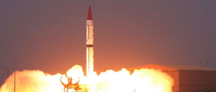 Pakistan phóng thử nghiệm tên lửa Shaheen-III. Ảnh: cscr.pk