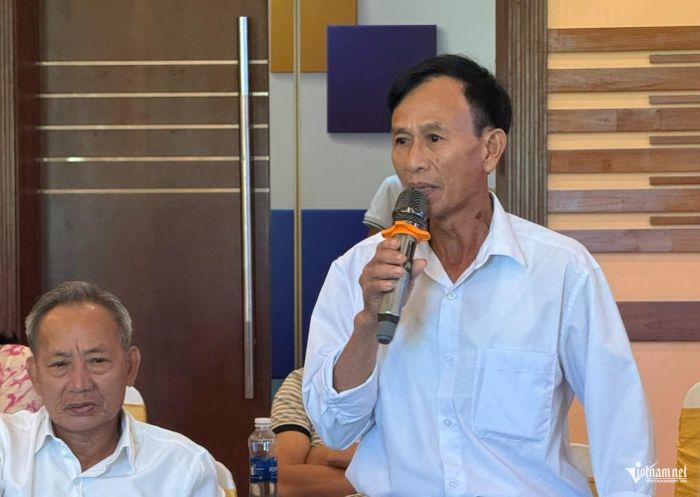 Tại một hội thảo mới đây ở tỉnh Quảng Trị, ông Dư Xuân Cảnh, đại diện Ban Quản lý rừng cộng đồng thôn 9, đã thẳng thắn chia sẻ tâm tư của bà con khi 'mù mờ' thông tin đất đai.