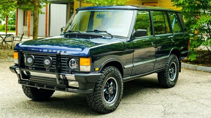Range Rover Classic LWB đời 1993.