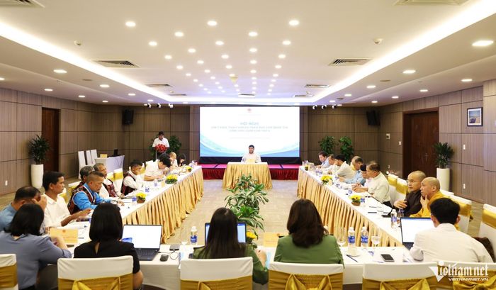 Toàn cảnh hội nghị tham vấn, xin ý kiến về dự thảo Báo cáo quốc gia lần thứ 6.