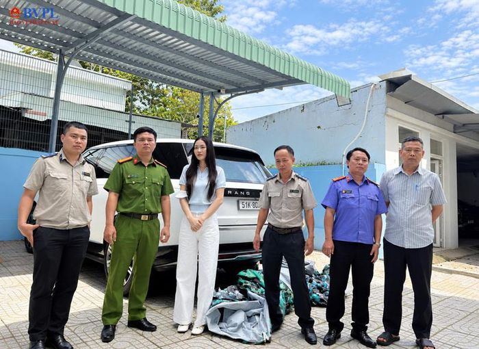 Đại diện các đơn vị thực hiện nhiệm vụ.
