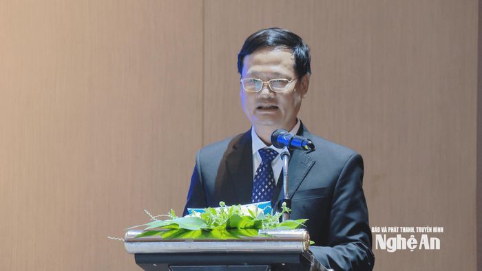 Giám đốc Sở Khoa học và Công Nghệ Nghệ An Nguyễn Quý Linh phát biểu đề dẫn hội thảo. Ảnh: P.V