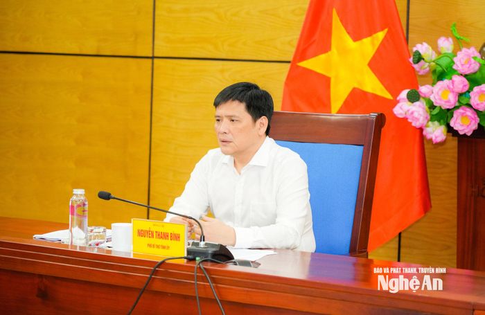 Đồng chí Nguyễn Thanh Bình - Phó Bí thư Tỉnh ủy chủ trì tại điểm cầu Nghệ An. Ảnh: Thanh Lê