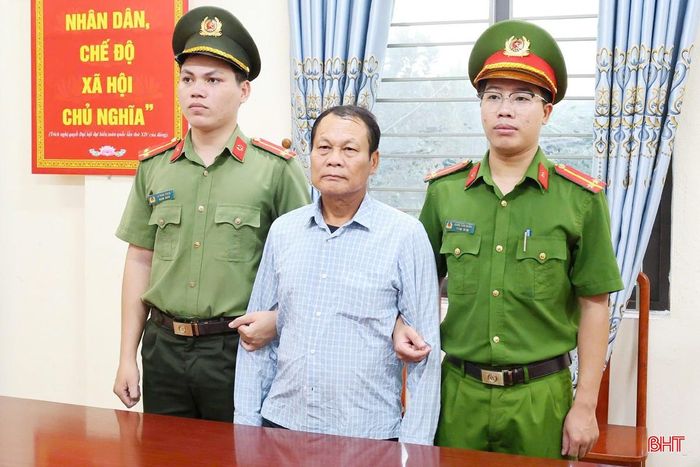 Nguyễn Văn Sáng tại cơ quan công an.