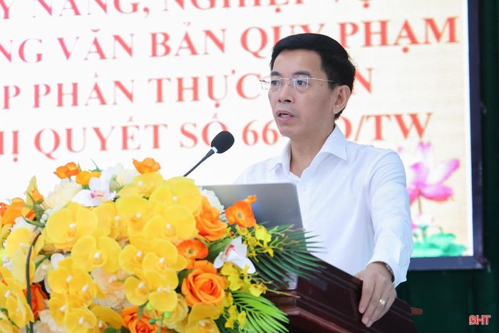 Giám đốc Sở Tư pháp Nguyễn Quốc Tuấn phát biểu khai mạc.