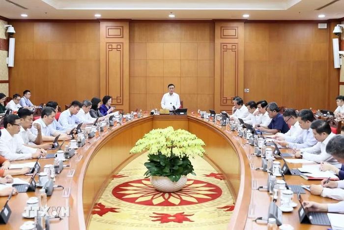 Đồng chí Trần Cẩm Tú, Ủy viên Bộ Chính trị, Bí thư Trung ương Đảng, Thường trực Ban Bí thư, phát biểu. (Ảnh: An Đăng/TTXVN)