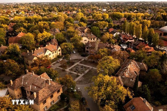 Cảnh đẹp mùa Thu tại Budapest, Hungary ngày 20/10/2026. (Ảnh: THX/TTXVN phát)