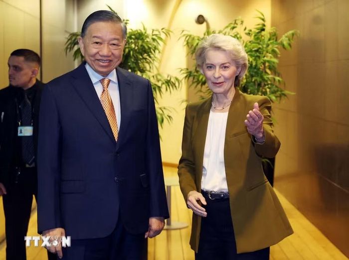 Tổng Bí thư, Chủ tịch nước Tô Lâm gặp Chủ tịch Ủy ban châu Âu Ursula von der Leyen. (Ảnh: Thống Nhất/TTXVN)