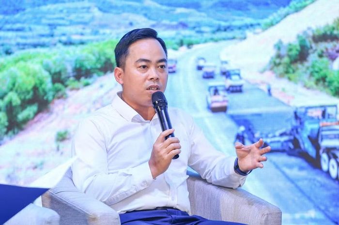 Ông Nguyễn Quang Huy, Phó Chủ tịch kiêm Tổng Giám đốc Tập đoàn Đèo Cả tại buổi tọa đàm. (Ảnh: Tạ Hải/Vietnam+)