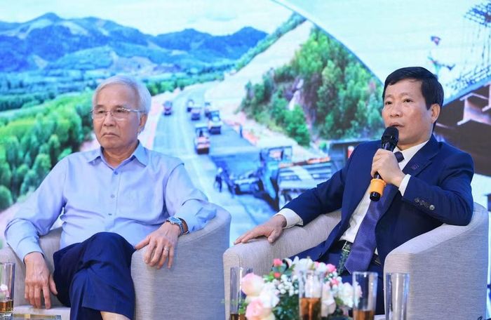 Phó Giáo sư-Tiến sỹ Nguyễn Hoàng Long, Hiệu trưởng Trường Đại học Công nghệ Giao thông vận tải. (Ảnh: Tạ Hải/Vietnam+)
