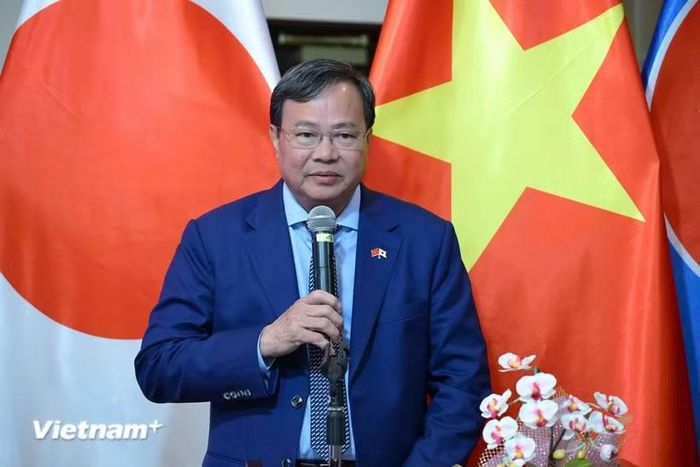 Chủ tịch UBND tỉnh Tây Ninh Lê Văn Hẳn phát biểu tại Hội nghị. (Ảnh: PV/Vietnam+)