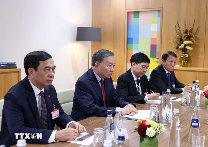 Tổng Bí thư, Chủ tịch nước Tô Lâm phát biểu tại cuộc gặp hẹp Chủ tịch Hội đồng châu Âu Antonio Costa trước hội đàm. (Ảnh: Thống Nhất/TTXVN)