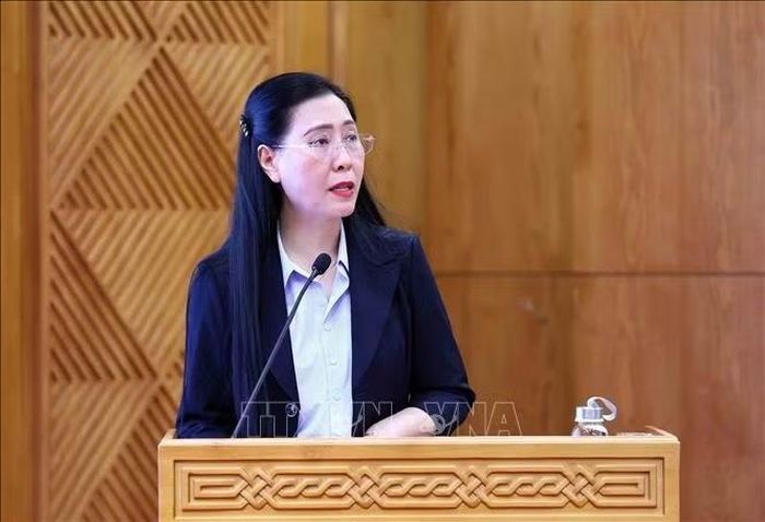 Đồng chí Bùi Thị Quỳnh Vân, Ủy viên Trung ương Đảng, Bí thư Đảng ủy, Phó Trưởng Ban Tổ chức Trung ương phát biểu. Ảnh: An Đăng/TTXVN