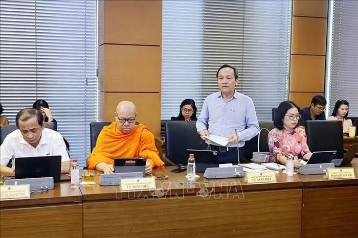 Đại biểu Quốc hội thành phố Cần Thơ Vũ Danh Hiệp phát biểu. Ảnh: Doãn Tấn/TTXVN