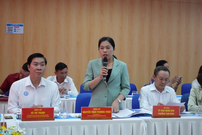 Bà Nguyễn Trần Phượng Trân kiến nghị Thành phố sớm triển khai dự án xây dựng mới bệnh viện Đa khoa Thủ Đức quy mô 1.000 giường tại khu đất số 37 Phú Châu.