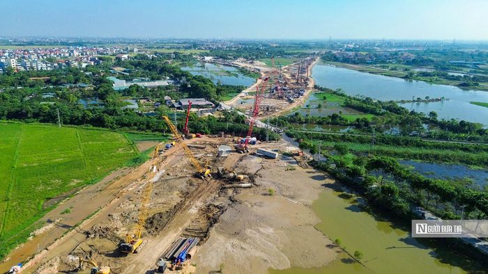 Đoạn đầu tư mở rộng lên 120m đi trùng cao tốc Hà Nội - Thái Nguyên/Vành đai 3 dài 6,55km kết nối từ đoạn 1 đến nút giao đường dẫn cầu Tứ Liên.