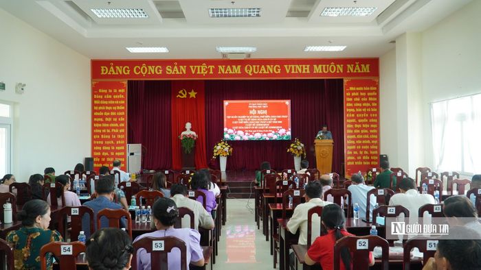 Quang cảnh hội nghị vào ngày 22/10.