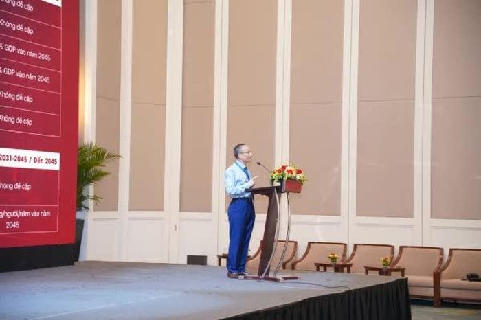 TS Cấn Văn Lực - Chuyên gia kinh tế trưởng BIDV, Thành viên Hội đồng Tư vấn chính sách tài chính - tiền tệ quốc gia.