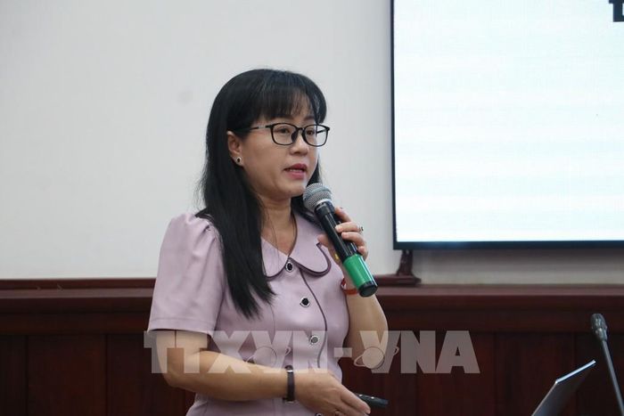 Bà Phan Thị Thu Hiền, Giám đốc Trung tâm Kiểm dịch Thực vật sau nhập khẩu II phát biểu tại hội nghị. Ảnh: Huỳnh Phúc Hậu - TTXVN