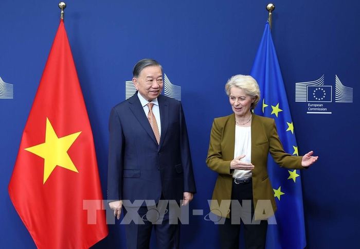 Tổng Bí thư, Chủ tịch nước Tô Lâm gặp Chủ tịch Uỷ ban châu Âu Ursula von der Leyen. Ảnh: Thống Nhất – TTXVN