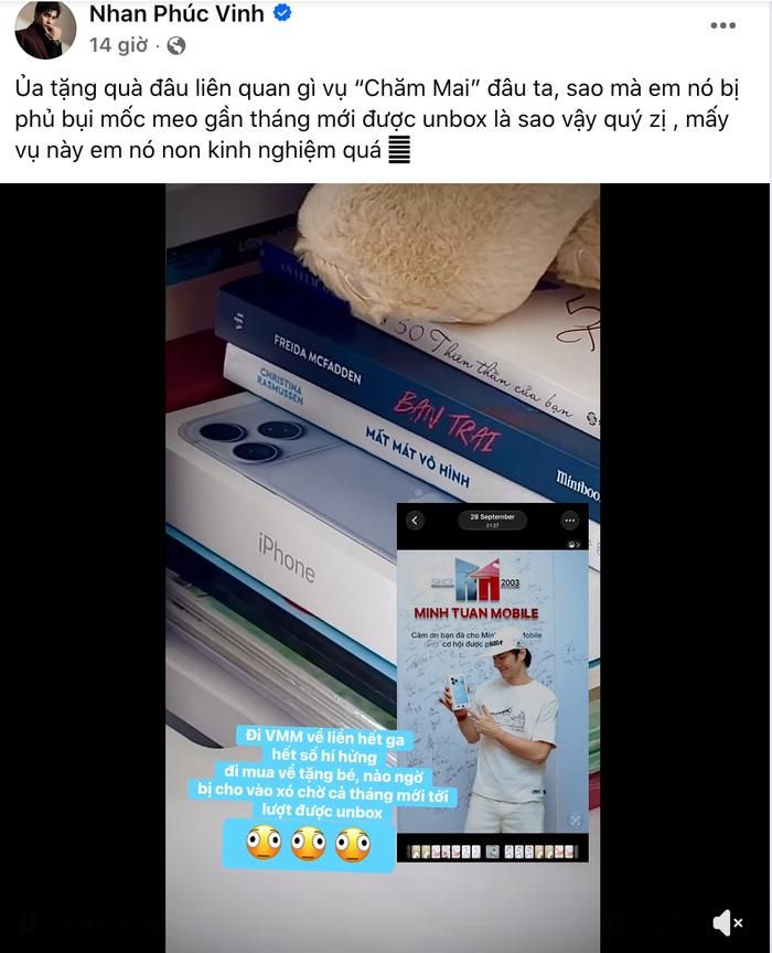Nhan Phúc Vinh hài hước than thở khi món quà anh mua tặng Khả Ngân phải chờ gần một tháng mới được mở hộp.
