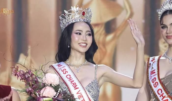 Nguyễn Ngọc Trà My đăng quang Miss Charm Vietnam 2026.