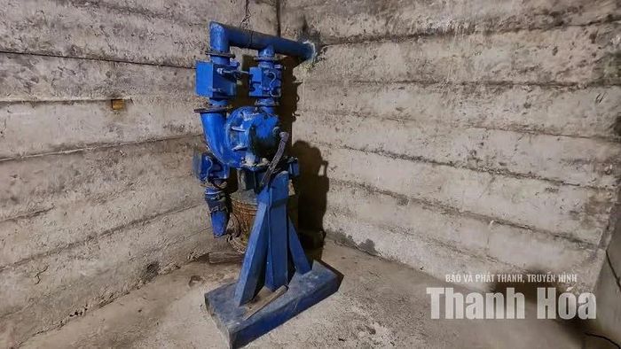 Máy lọc không khí được trang bị nhằm phòng chống chiến tranh hóa học và phóng xạ.