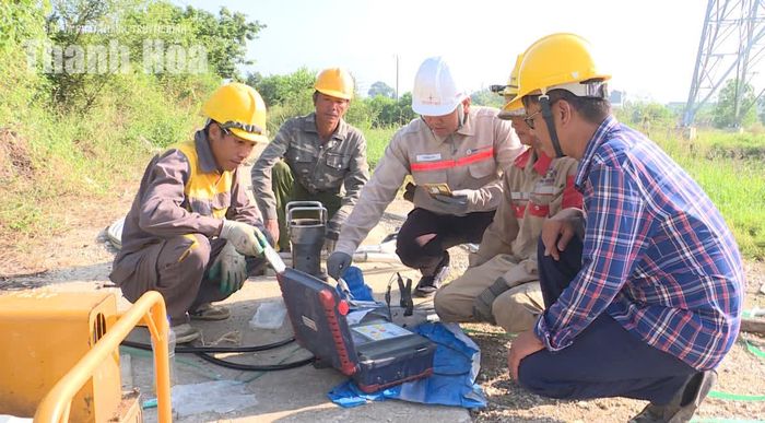 Các thiết bị kỹ thuật điện được kiểm tra kỹ lưỡng, bảo đảm yêu cầu chất lượng và an toàn trước khi đưa vào lắp đặt.