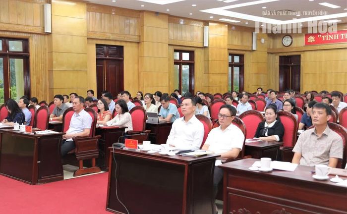 Các đại biểu dự hội nghị tại điểm cầu Tỉnh ủy Thanh Hóa.