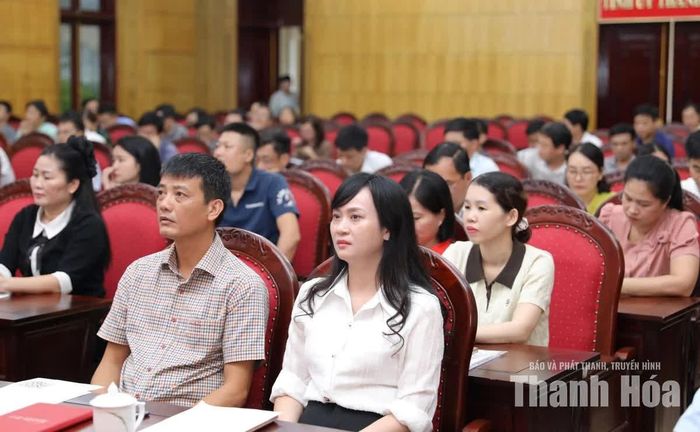 Các đại biểu dự hội nghị tại điểm cầu Tỉnh ủy Thanh Hóa.