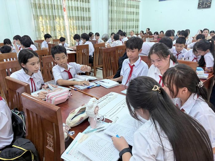 Một giờ học của học sinh THCS Lê Lợi (phường Ngũ Hành Sơn). Ảnh: NTCC