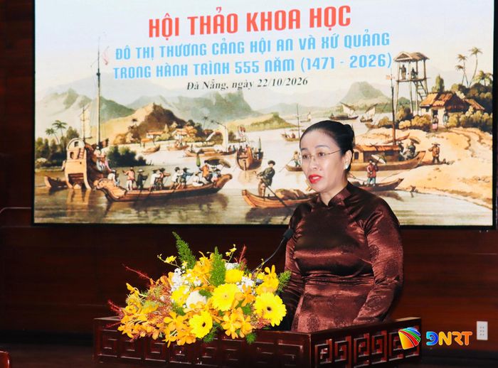 Phó Chủ tịch UBND thành phố Nguyễn Thị Anh Thi phát biểu khai mạc hội thảo. Ảnh: QUỐC TUẤN