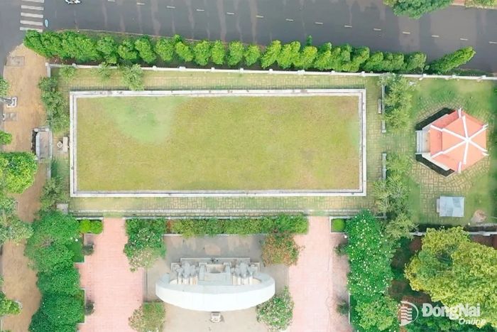 Khu mộ tập thể 3.000 người, tọa lạc tại phường Bình Long, thành phố Đồng Nai, nhìn từ trên cao. Ảnh: Tiến Dũng