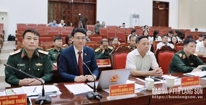 Các đại biểu dự hội nghị
