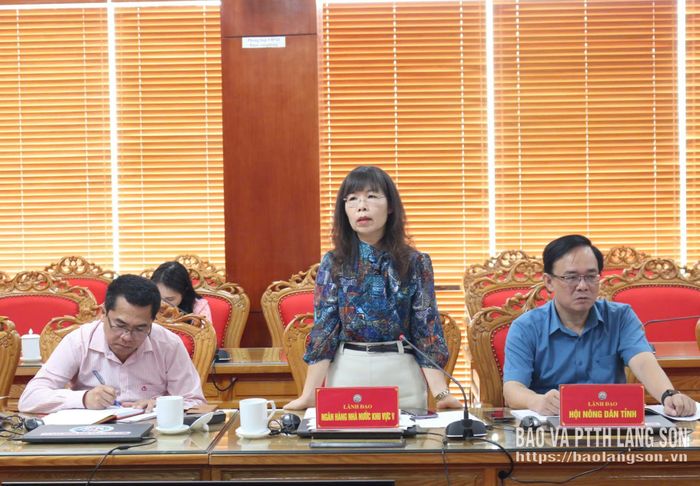 Lãnh đạo Ngân hàng Nhà nước khu vực V phát biểu tại phiên họp