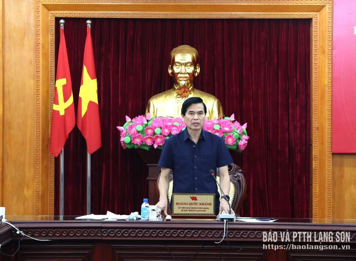 Đồng chí Hoàng Quốc Khánh, Ủy viên Trung ương Đảng, Bí thư Tỉnh ủy, Trưởng BCĐ phát biểu tại cuộc họp