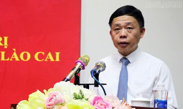 PGS.TS Nguyễn Vĩnh Thanh - Phó Giám đốc Học viện Chính trị khu vực I phát biểu tại lễ khai giảng.