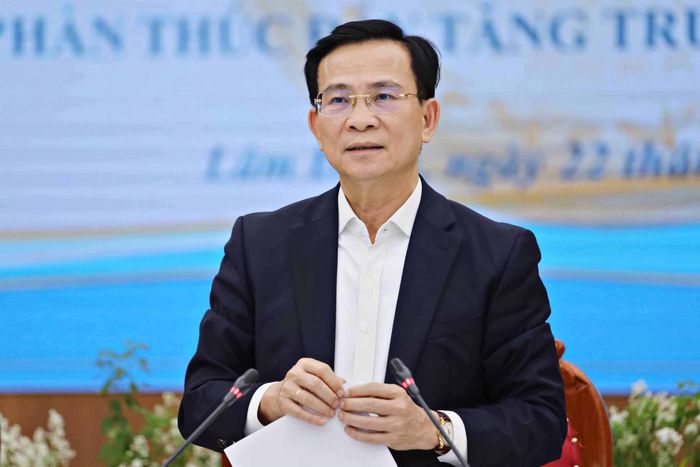 Ủy viên Ban Chấp hành Trung ương Đảng, Phó Bí thư Tỉnh ủy, Chủ tịch UBND tỉnh Hồ Văn Mười mong muốn thế hệ trẻ thanh niên nói là hành động trong thực hiện nhiệm vụ với trái tim nhiệt huyết, khát vọng của tuổi trẻ