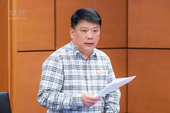 Đại biểu Phạm Trọng Cường, Ủy viên, ĐBQH hoạt động chuyên trách tại Ủy ban Văn hóa và Xã hội của Quốc hội phát biểu thảo luận tại Tổ.