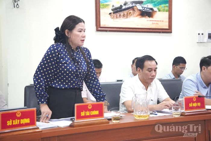 Đại diện lãnh đạo các sở, ngành phát biểu tại buổi làm việc - Ảnh: Đ.V